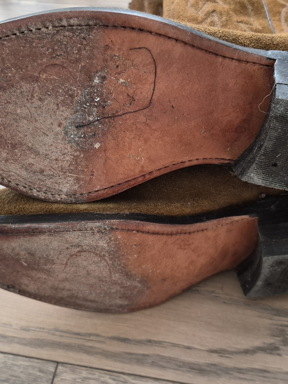 Women's Tan Suede Western Heeled Boots - Picture 6 of 8